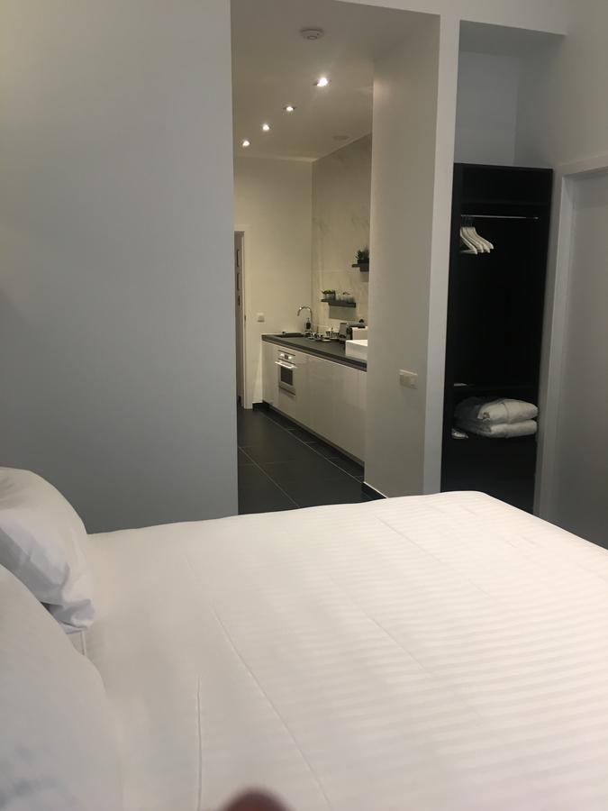 Les Lofts De Styliste Aparthotel Saint-Gilles Bagian luar foto