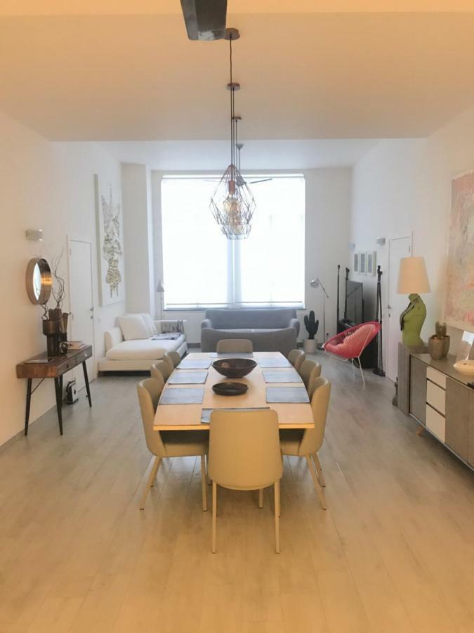 Les Lofts De Styliste Aparthotel Saint-Gilles Bagian luar foto