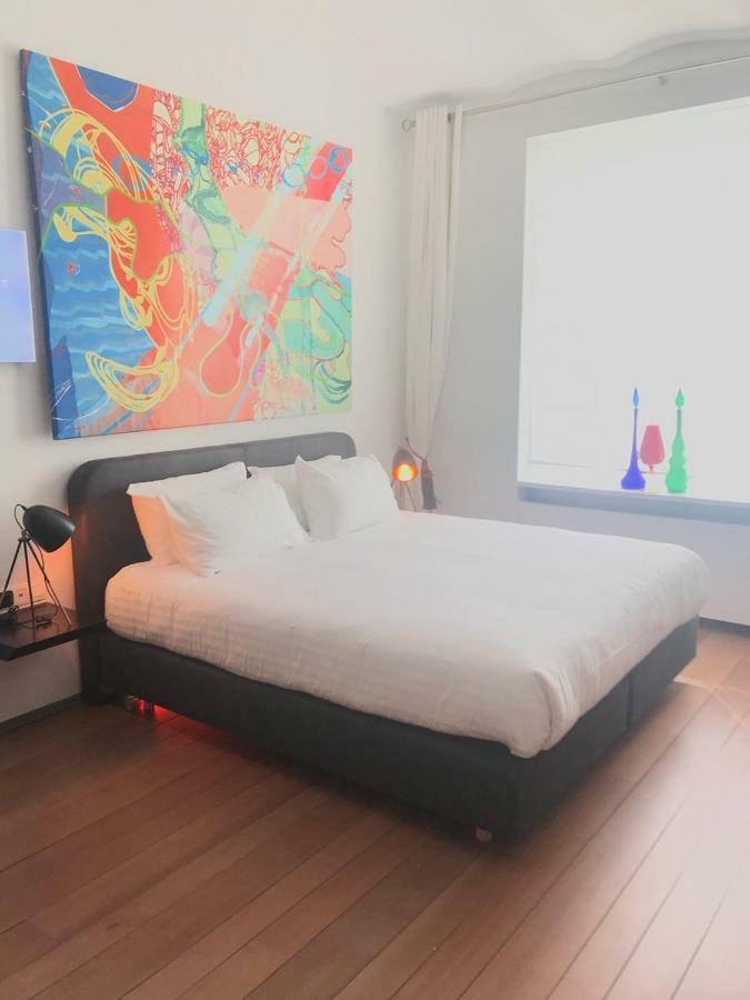 Les Lofts De Styliste Aparthotel Saint-Gilles Bagian luar foto