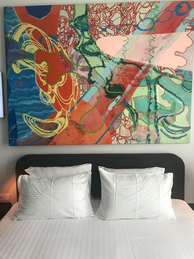 Les Lofts De Styliste Aparthotel Saint-Gilles Bagian luar foto
