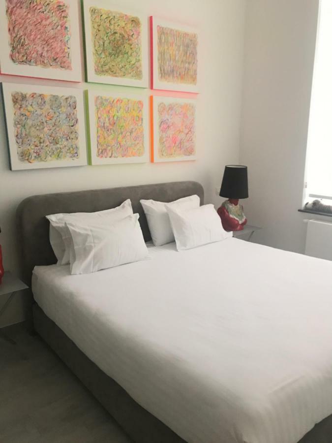 Les Lofts De Styliste Aparthotel Saint-Gilles Bagian luar foto