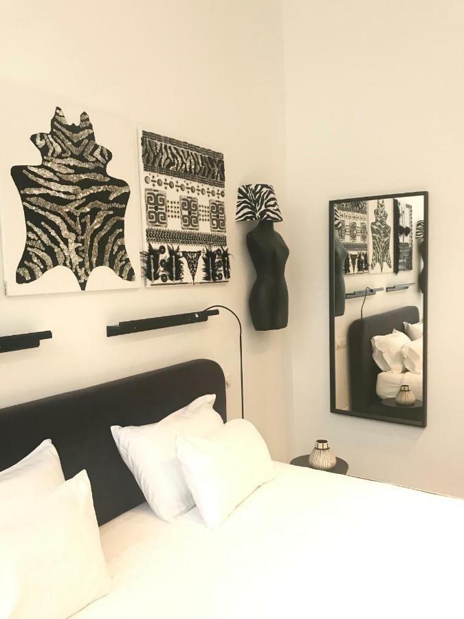 Les Lofts De Styliste Aparthotel Saint-Gilles Bagian luar foto