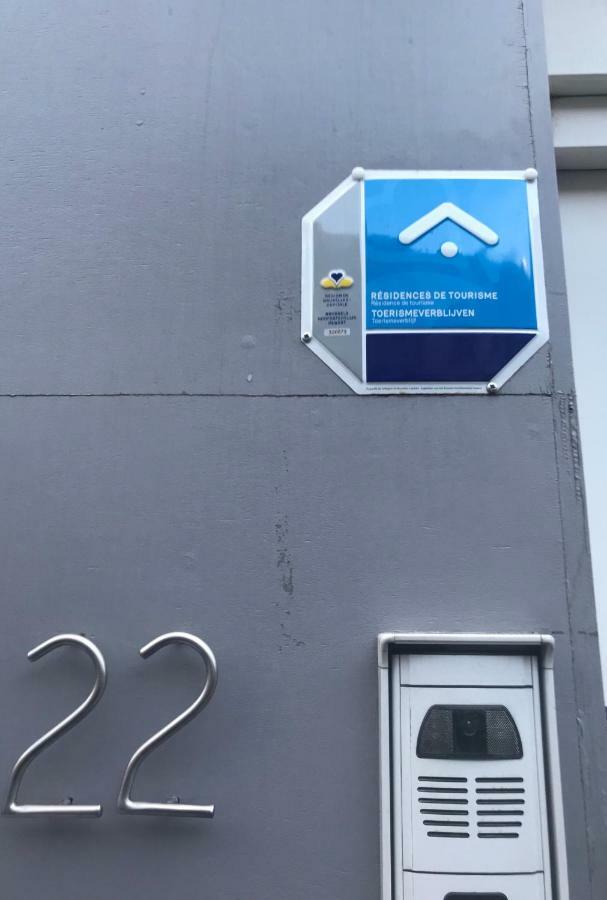 Les Lofts De Styliste Aparthotel Saint-Gilles Bagian luar foto